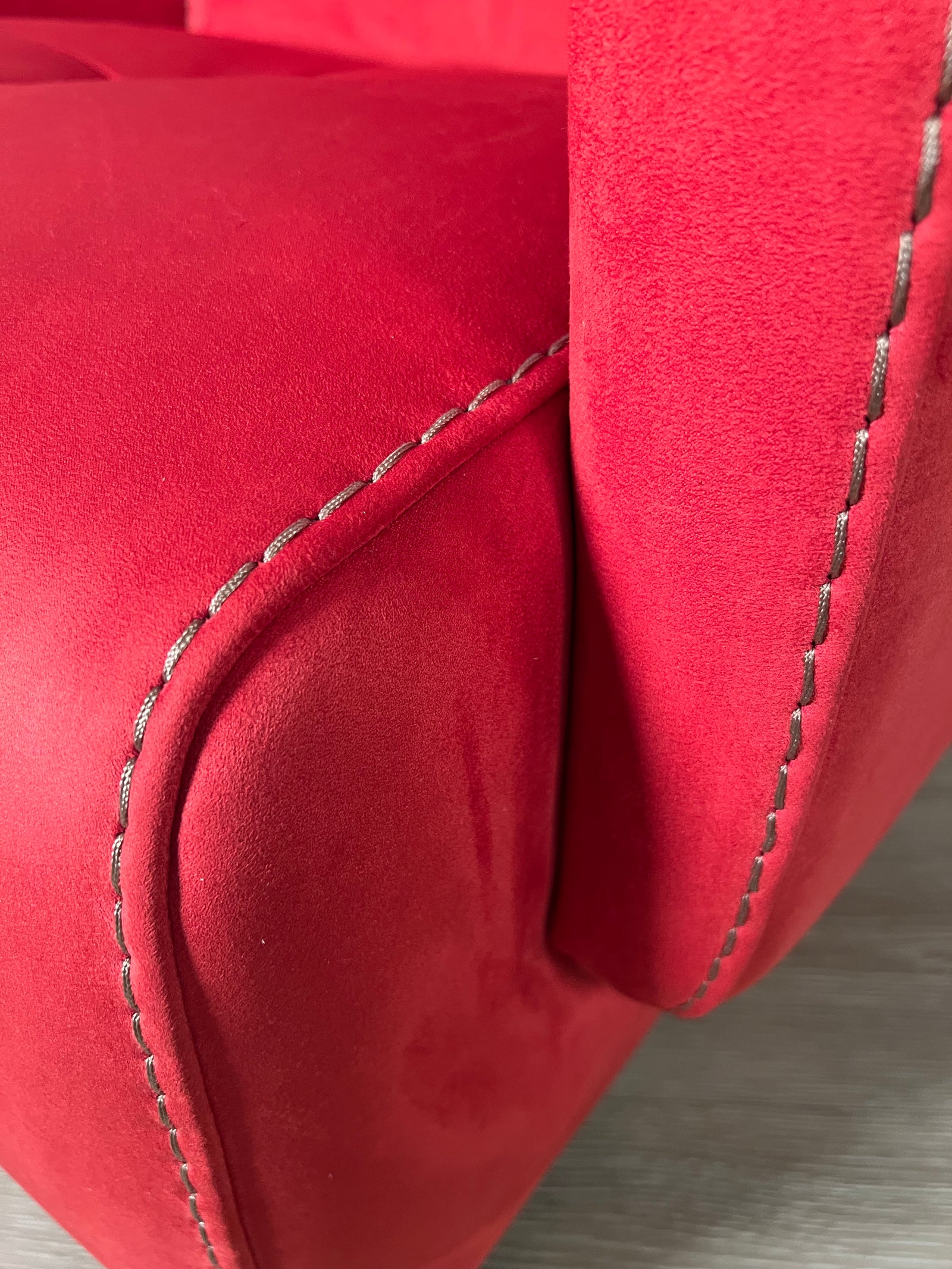 Freedom Swivel Chair