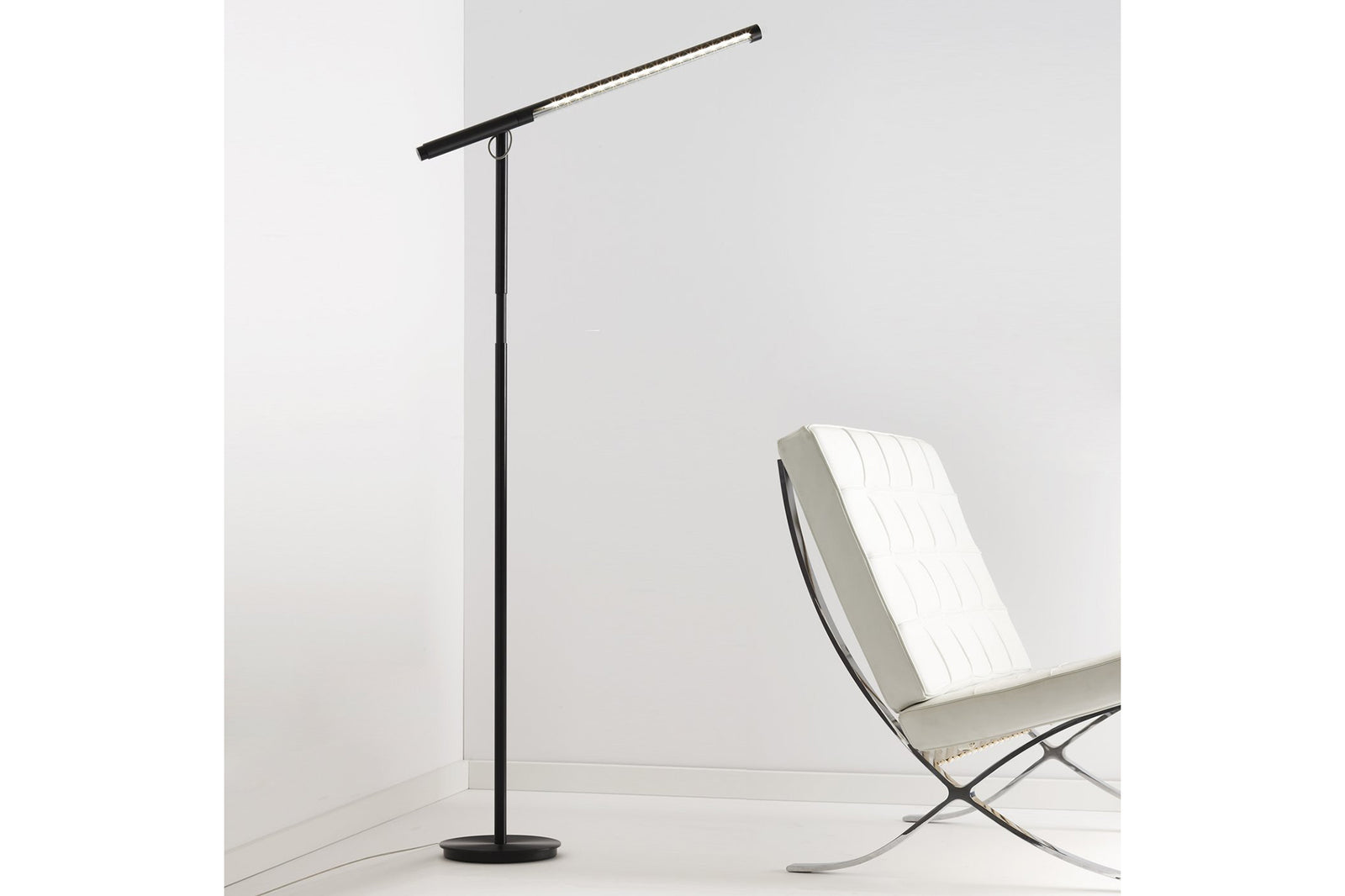 Brazo Floor Lamp