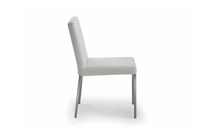 Nube Chair