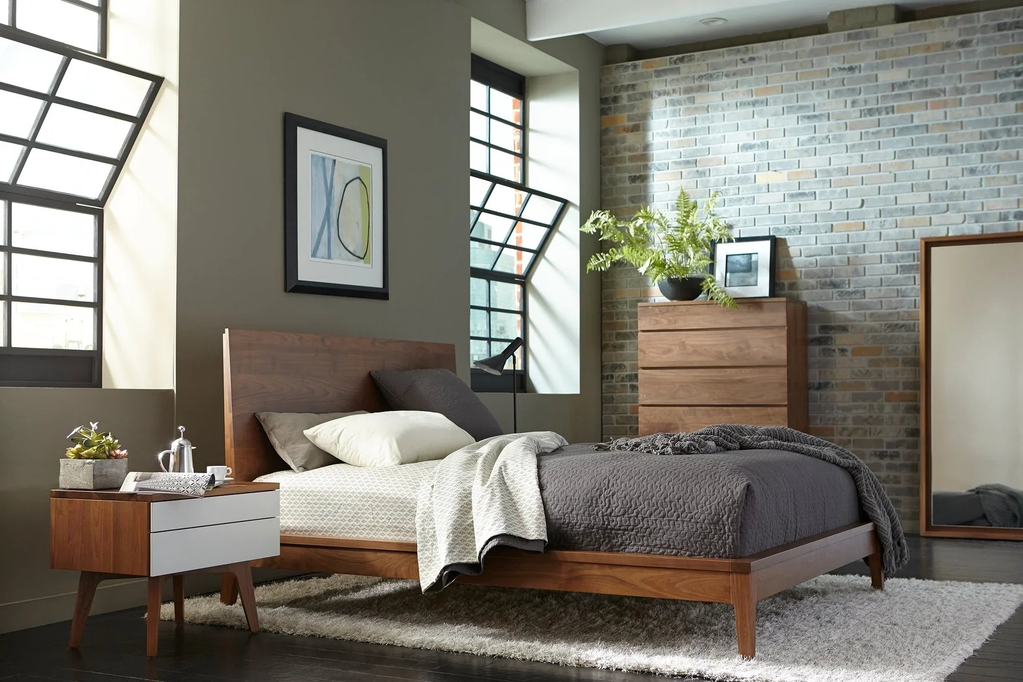 Serra Bedroom