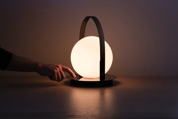 Bola Lantern