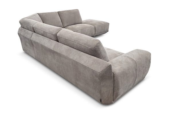 Artu' Sectional