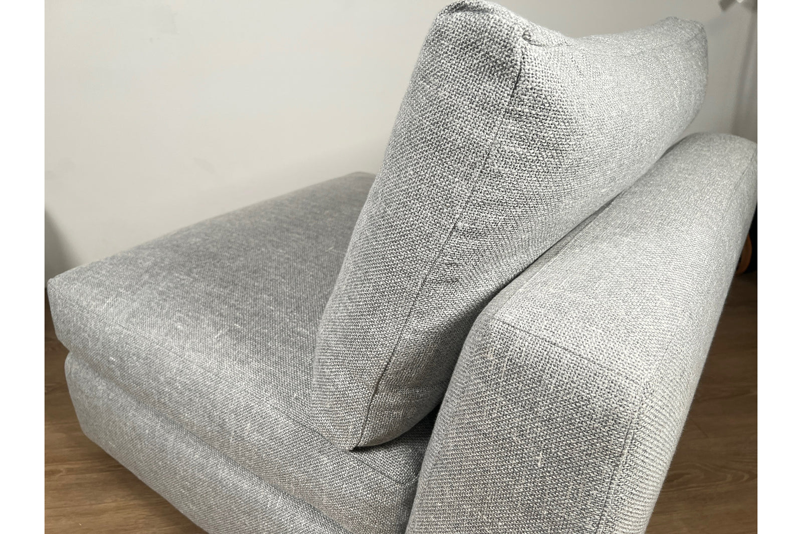 Armless Swivel Chair