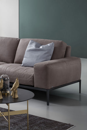 Chic Sectional