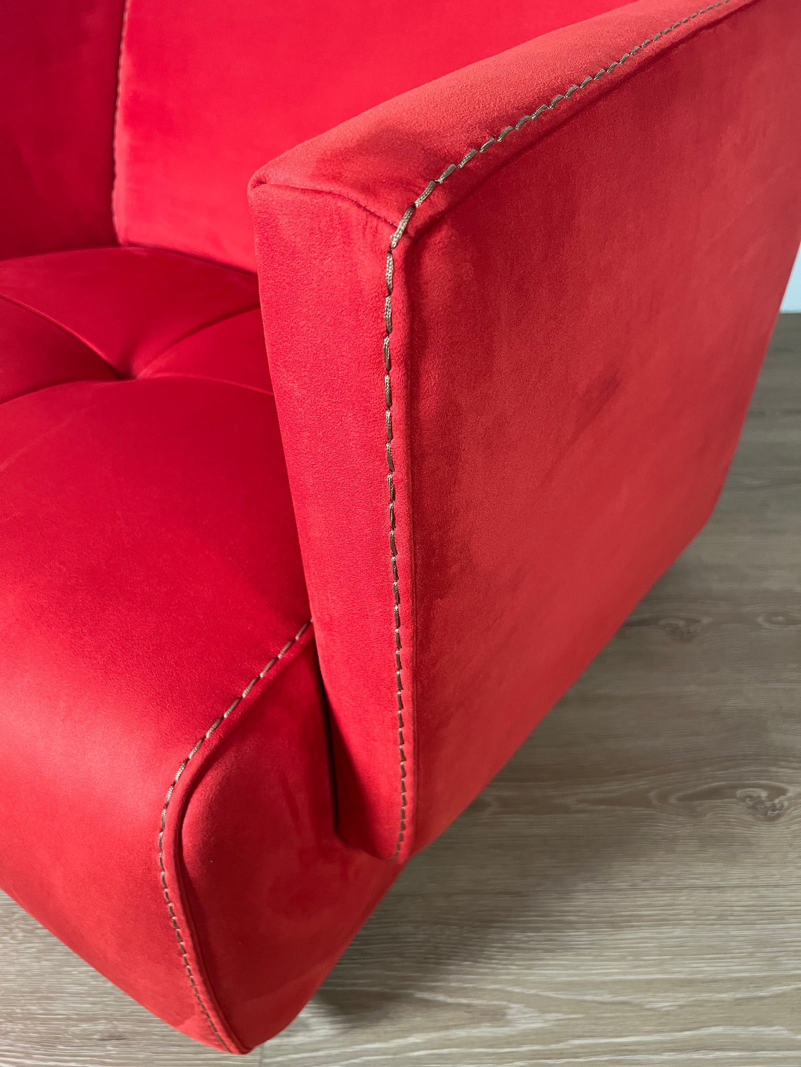 Freedom Swivel Chair