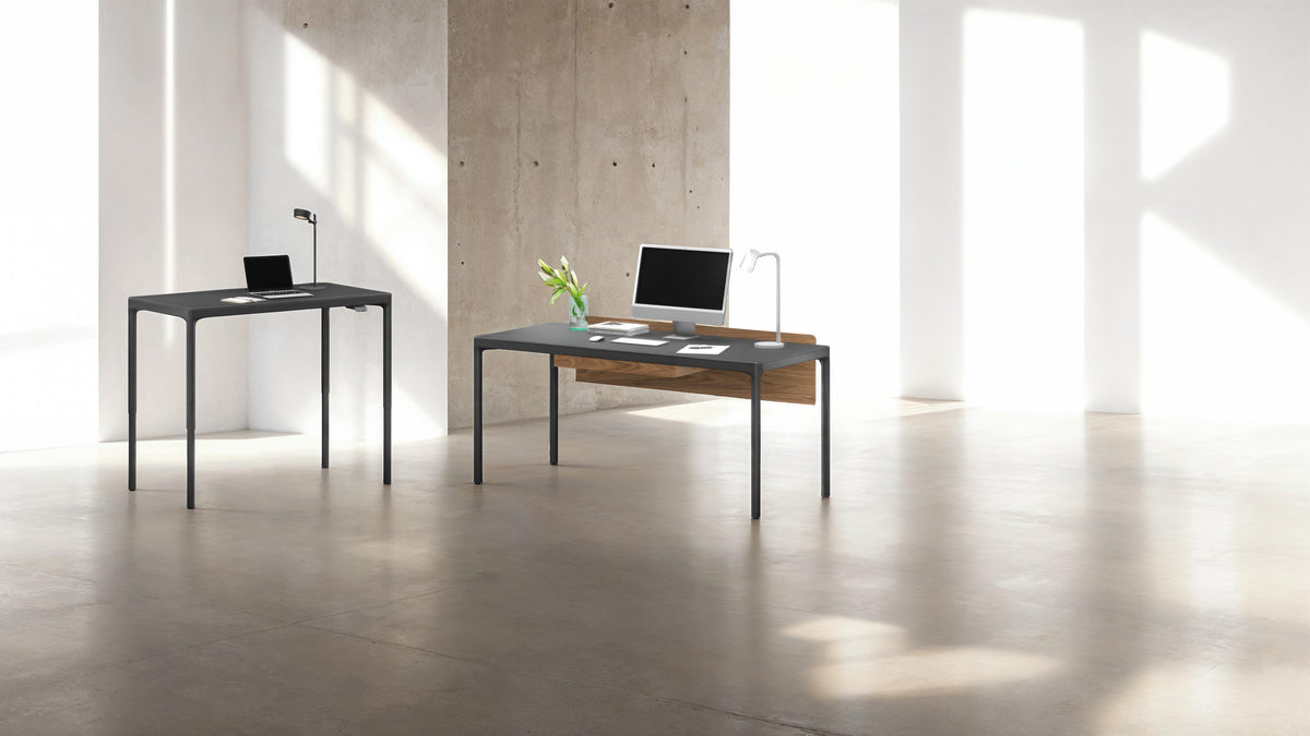 Black Luma Lift Desk 6761