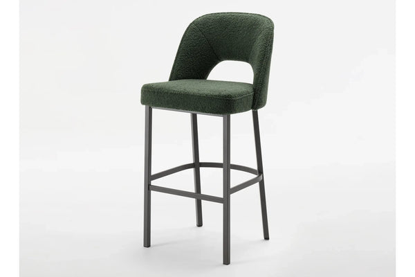 Mia Stool