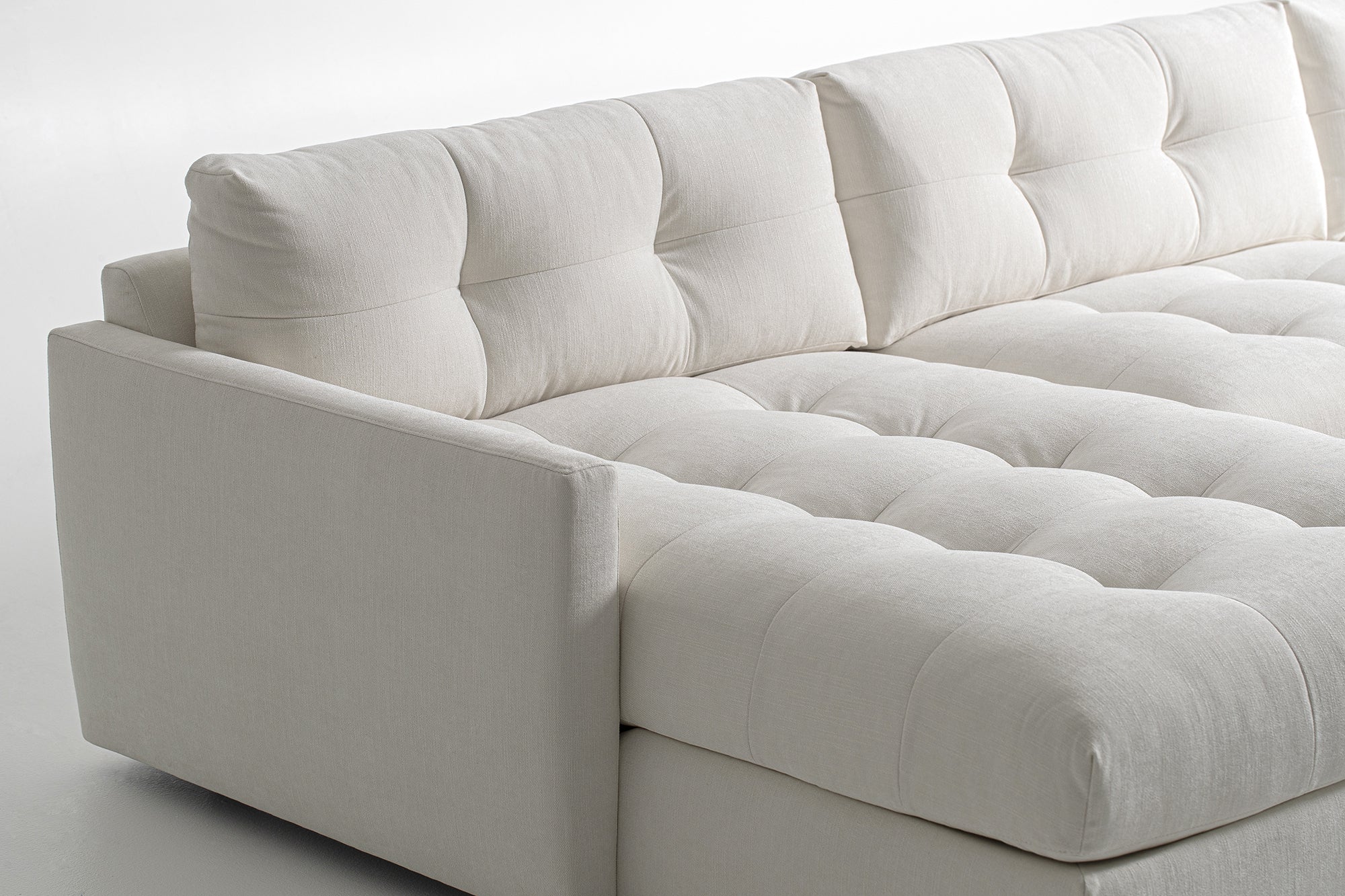 Carmet Sectional