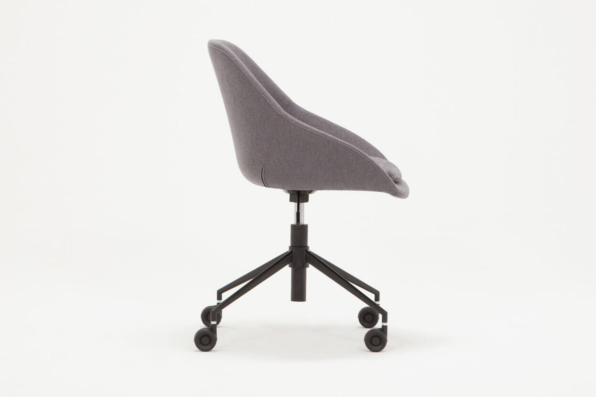 Eq3 office deals chair