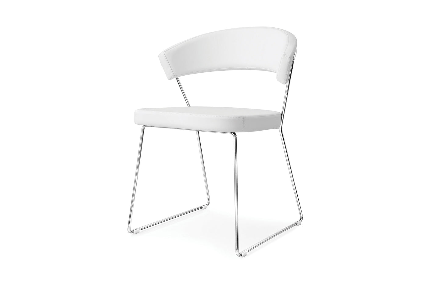 The contemporary New York chair made by Calligaris Five Elements