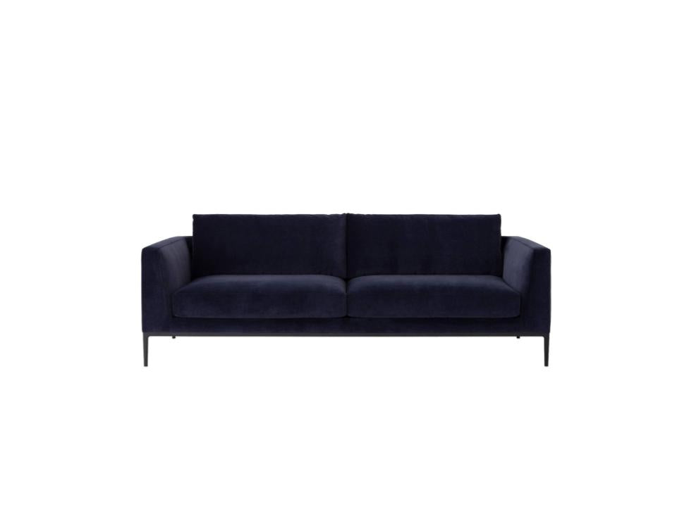 Oma Sofa