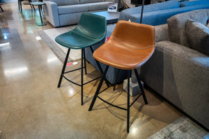 Winnie Counter Stool