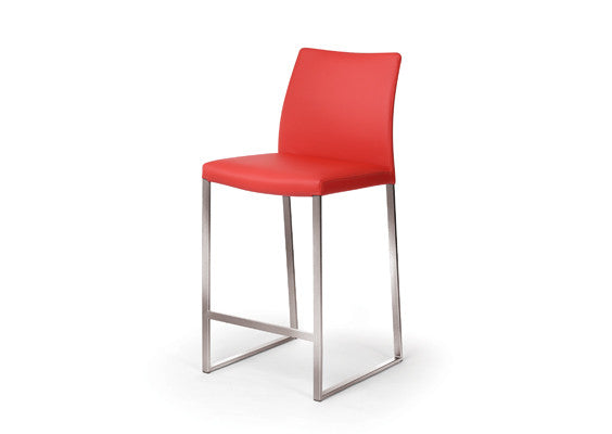 Curvo Stool