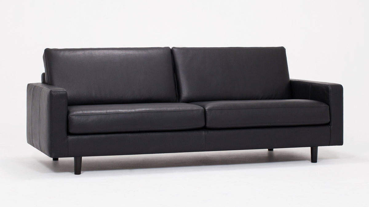Oskar Sofa